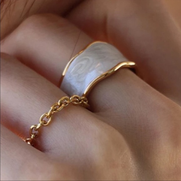 💎new White Enamel Ring 925 Stamped - Picture 2 of 12